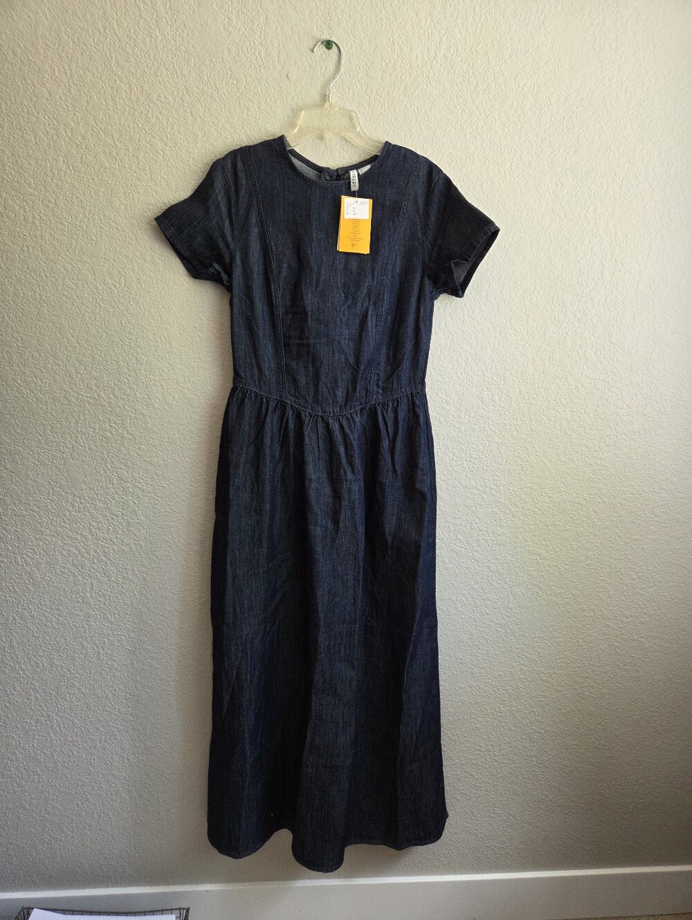New H&M Divided  denim dress